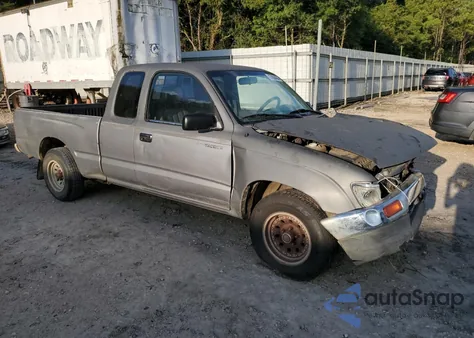 1995 Toyota Tacoma Xtracab from USA, damaged, VIN 4TAUN53B2SZ066251